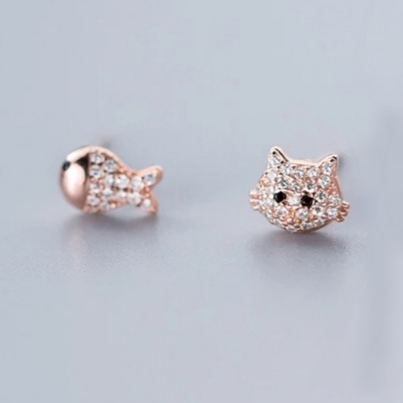 😻Cat Fish Mismatched Set Pair Rose Gold Sterling Silver Cubic Zirconia Pave Stu - Picture 2 of 5